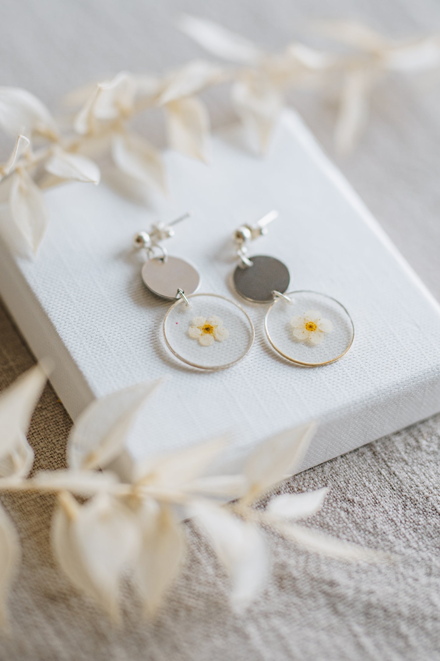 "Floral" earrings dried flowers