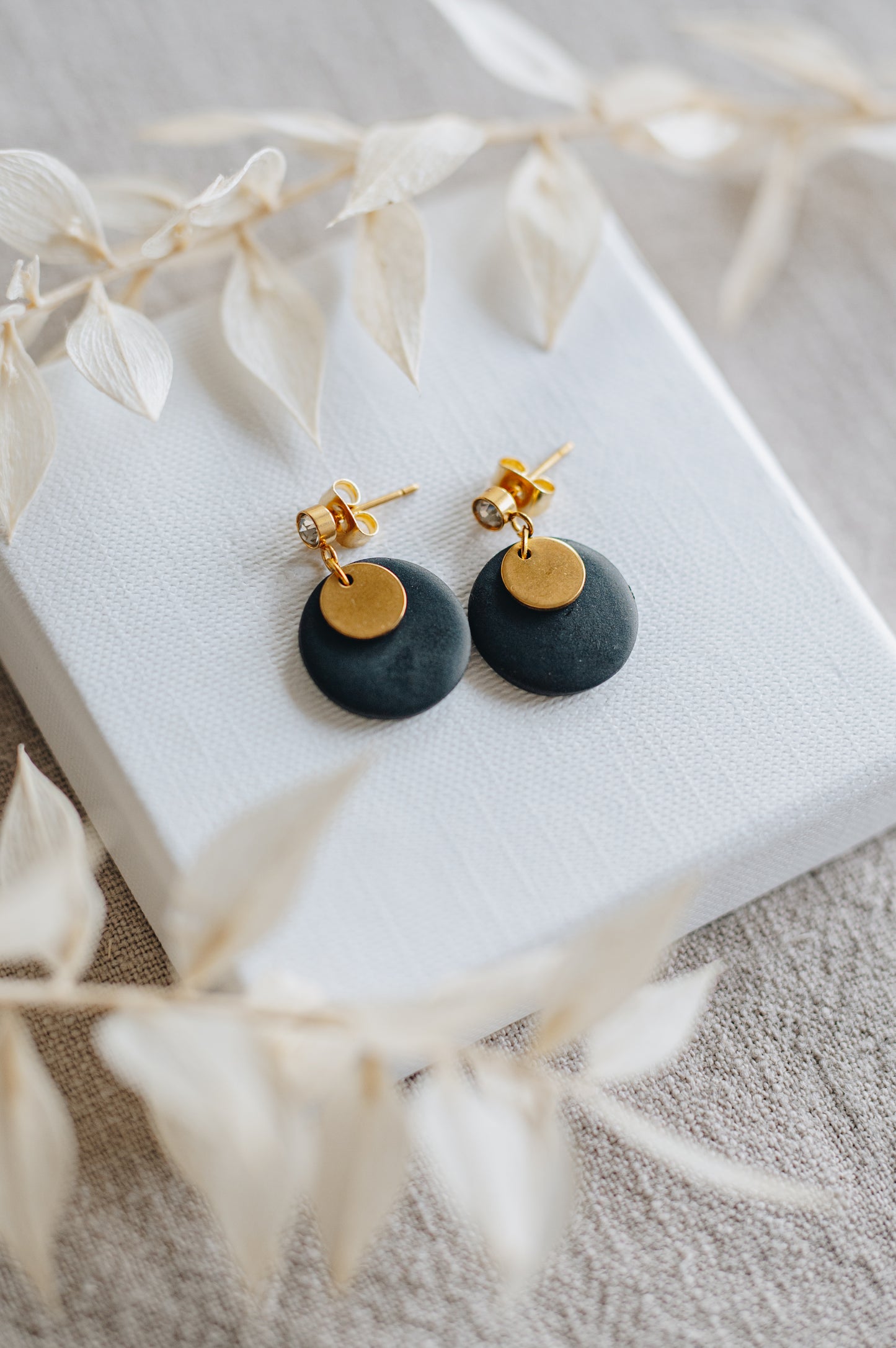 "Sunfall" earrings with discs