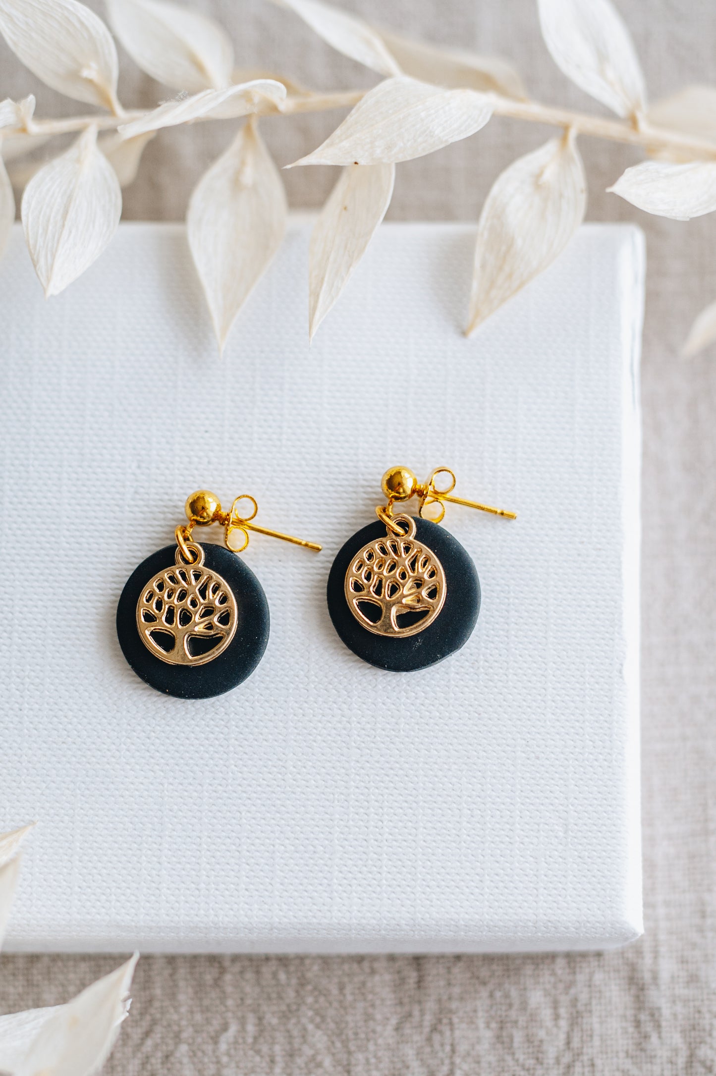 "Crown" earrings tree of life