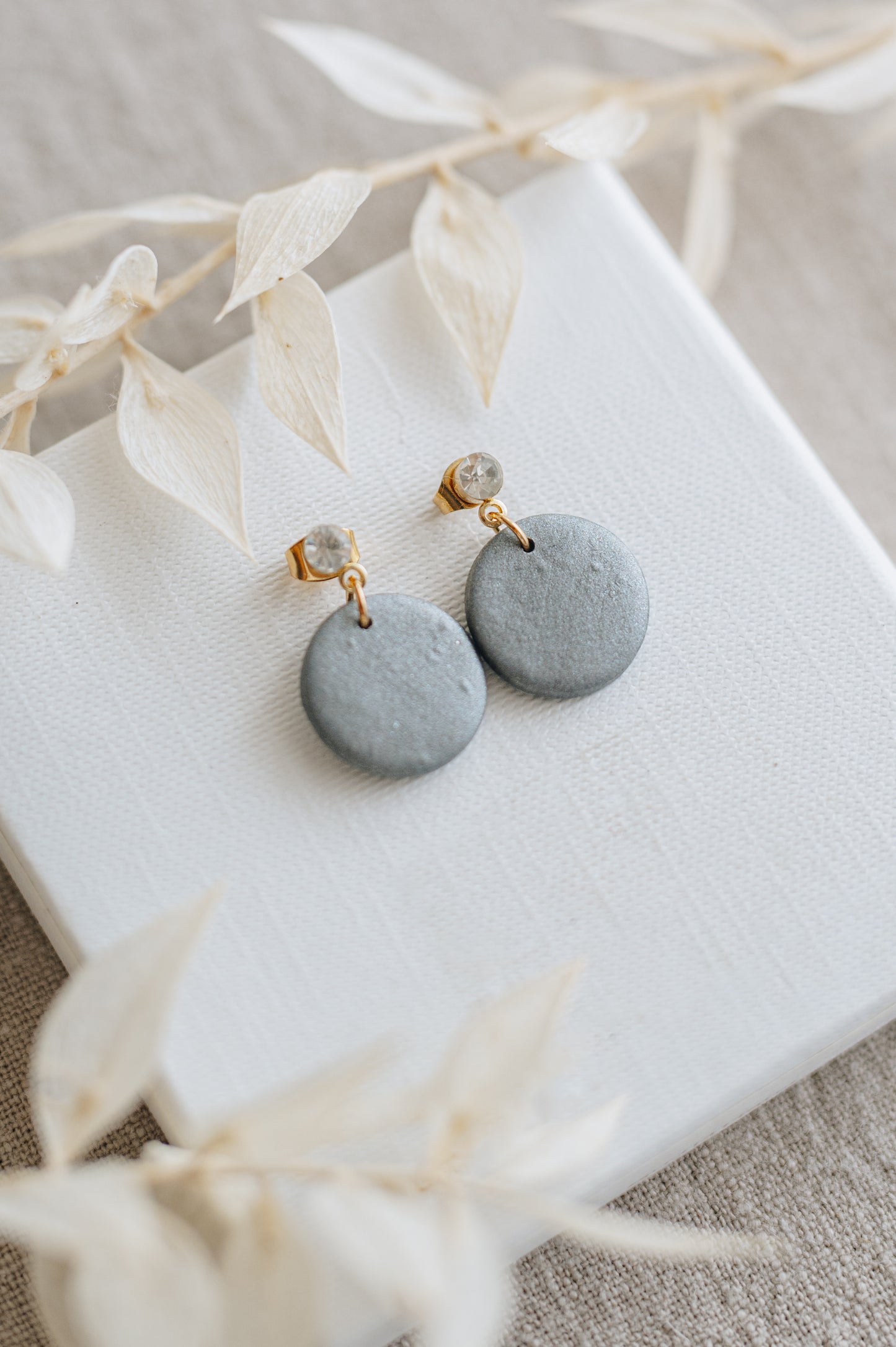 "Basic" earrings round