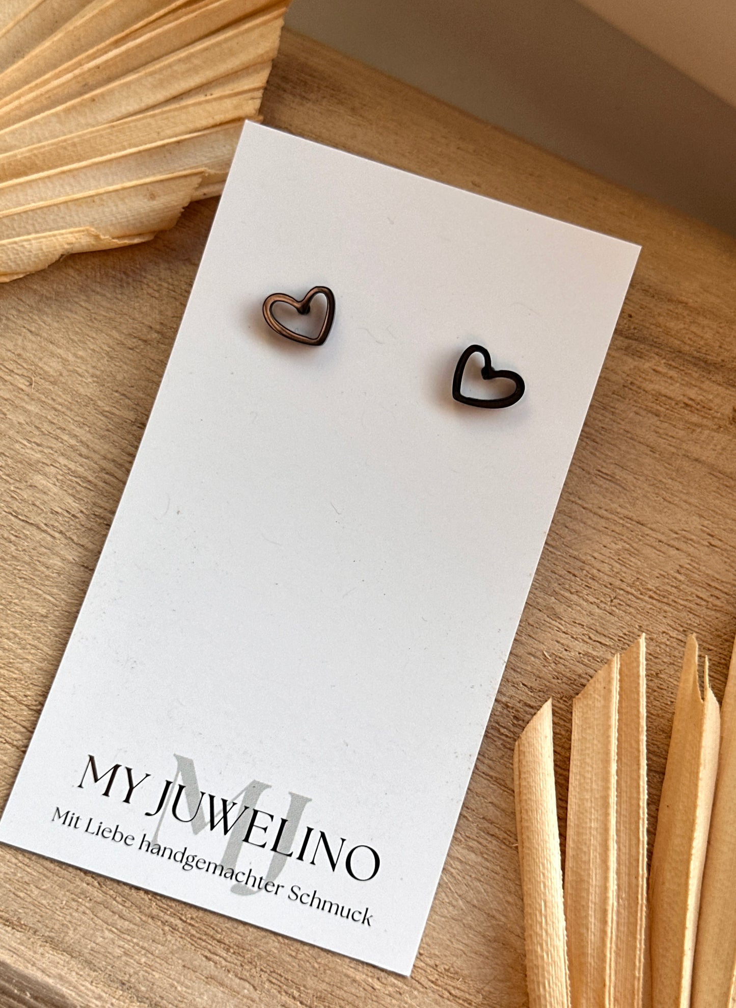 VALE - Herz Ohrstecker offen