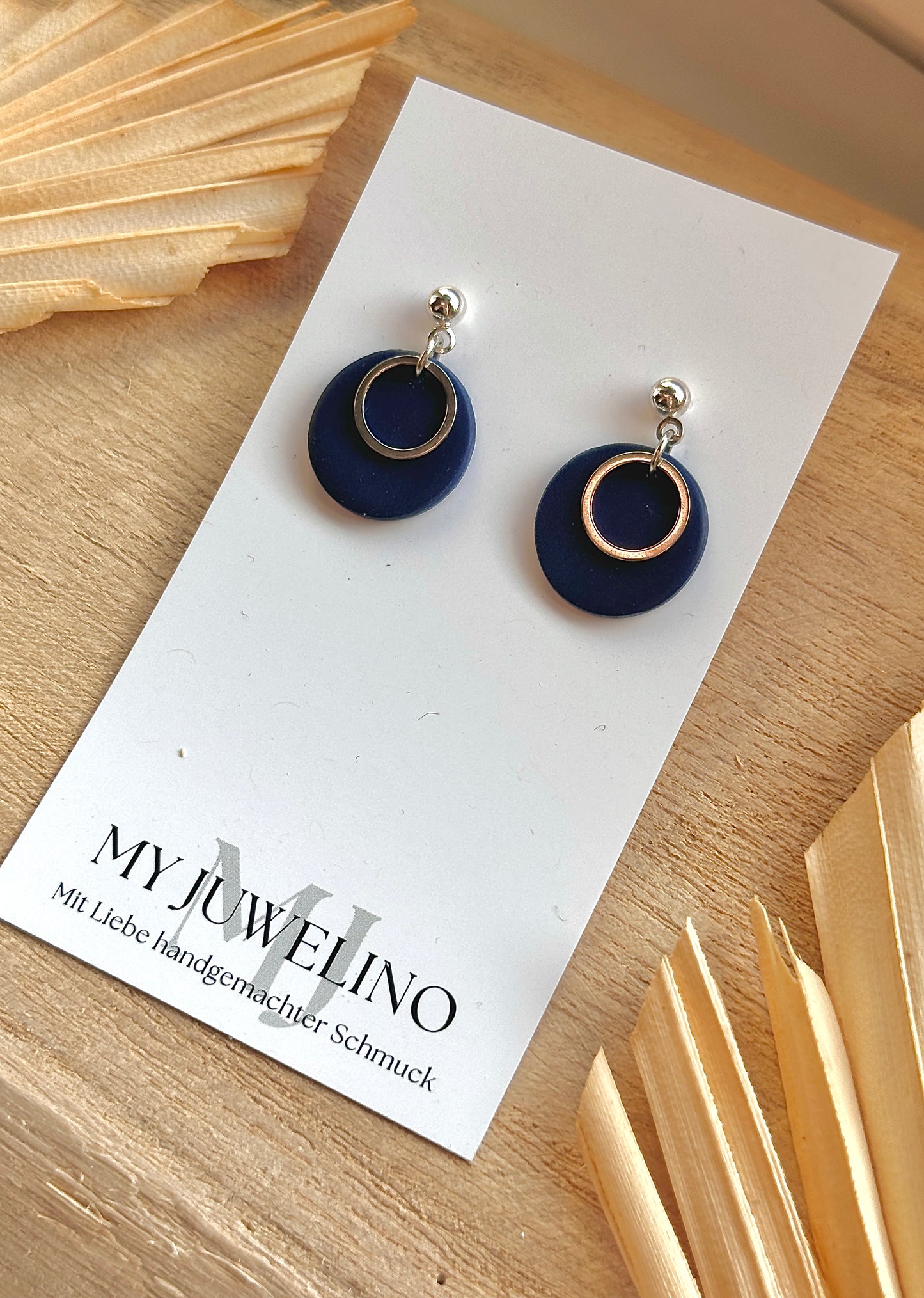 CASEY - Earrings with small ring