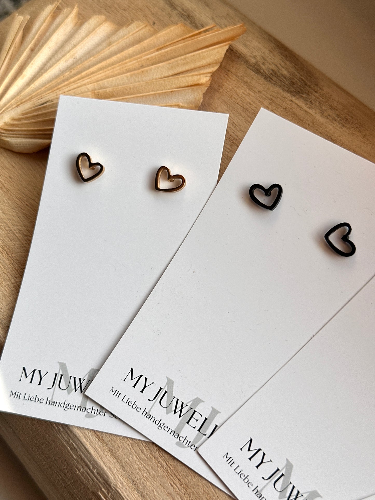 VALE - Herz Ohrstecker offen