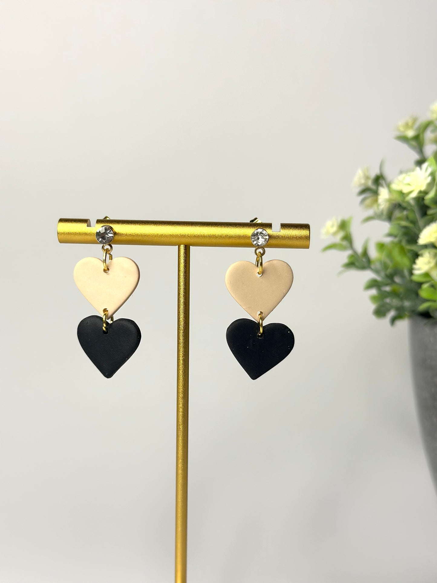 "Lovely" earrings in double heart shape