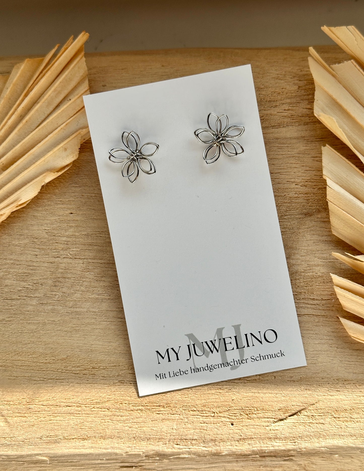 VANI - Wire Flower Plugs