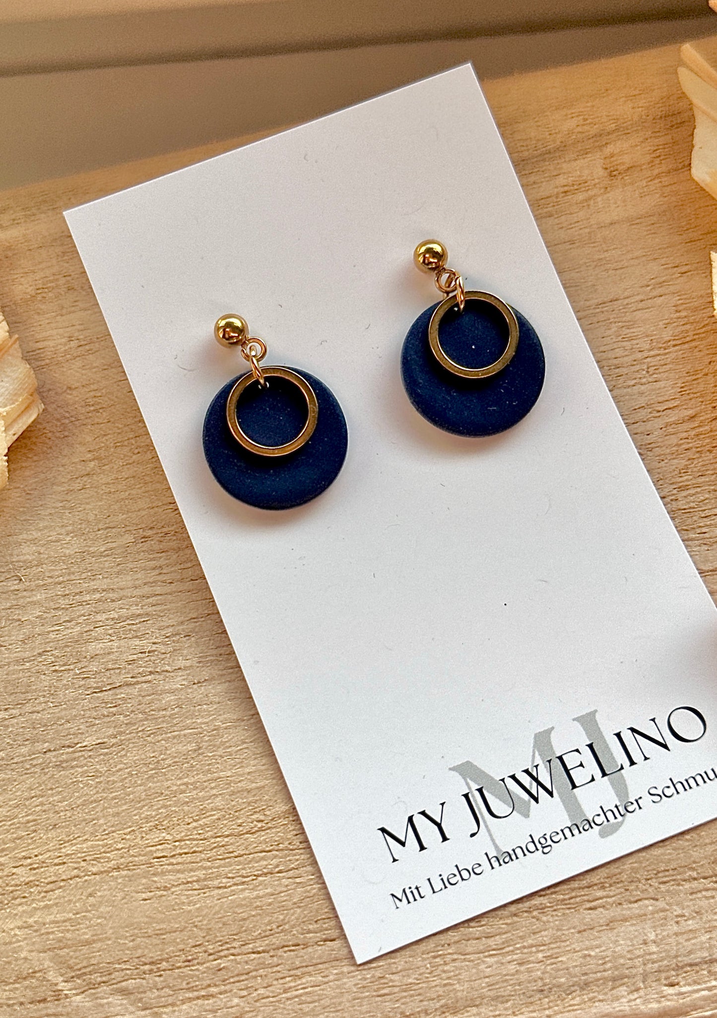 CASEY - Earrings with small ring