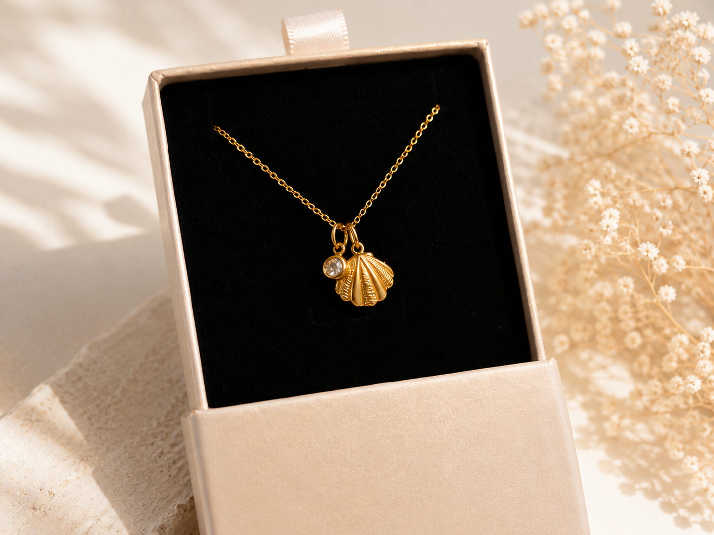 NAMI Muschelkette Gold Produktbild