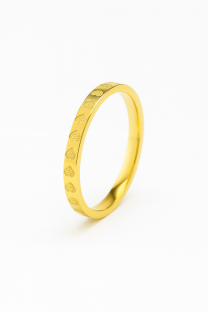 LIVIA - Feiner Gold Ring mit Prägung