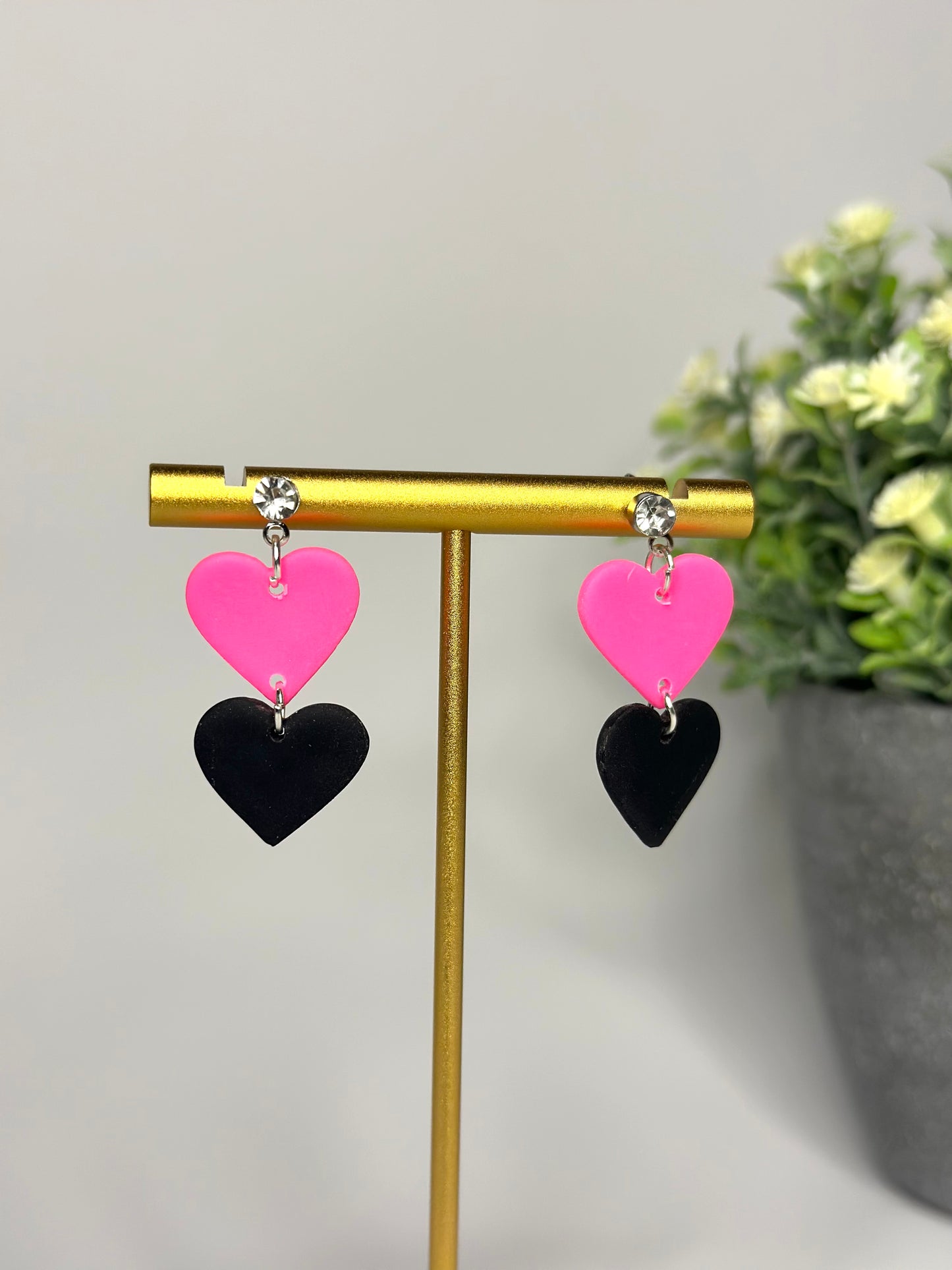 "Lovely" earrings in double heart shape