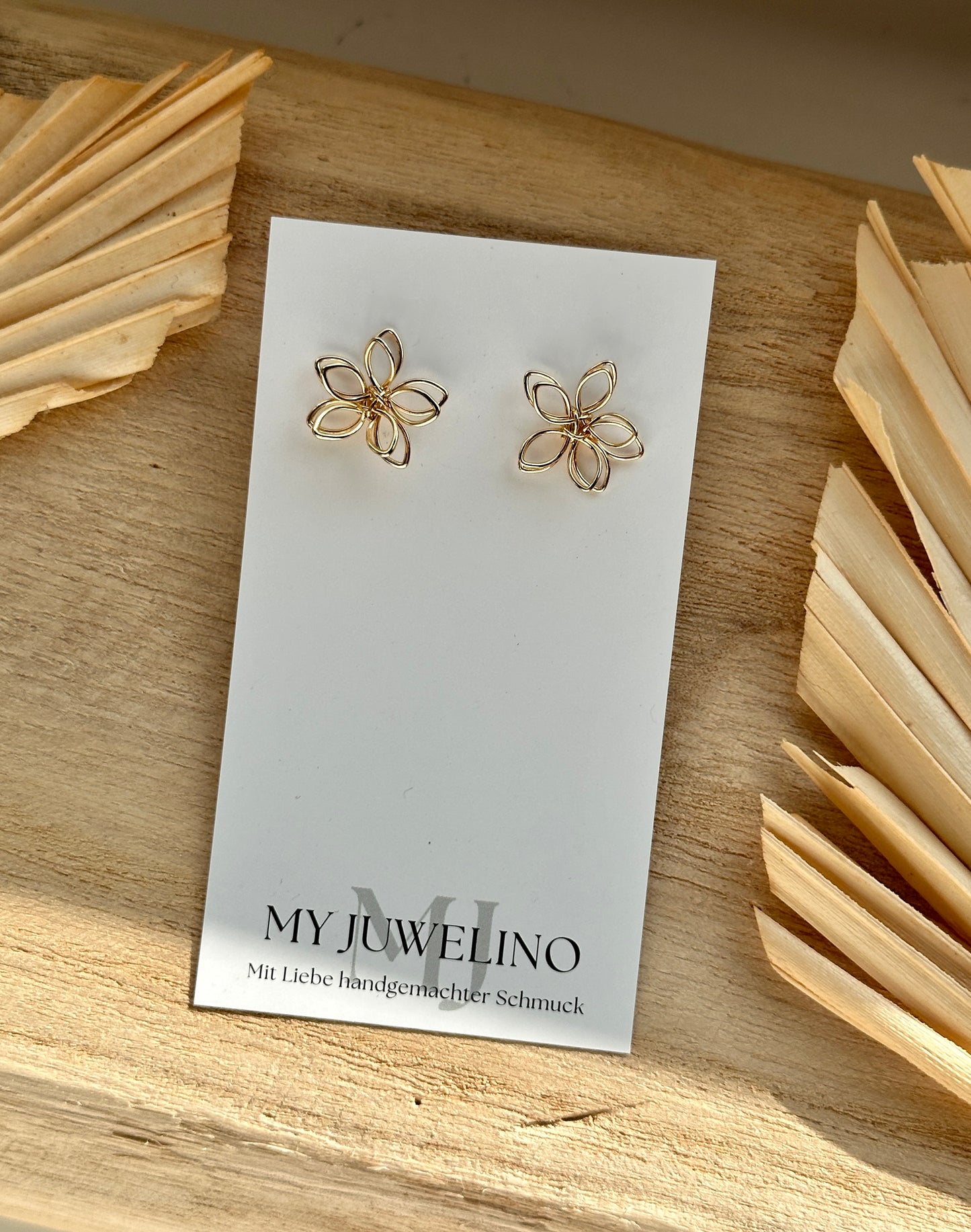 VANI - Wire Flower Plugs