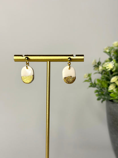 "Clarity" earrings oval gold / silver