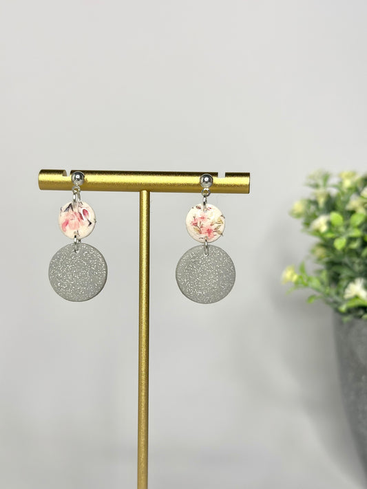 "Beacon" earrings elegant design