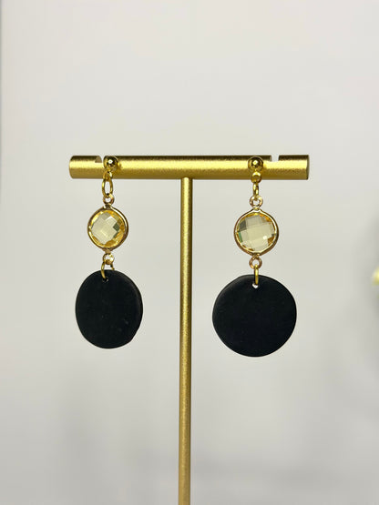 "Glimmerglass" earrings with glass stone