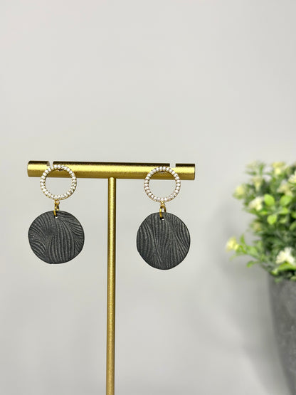 "Classy" round earrings