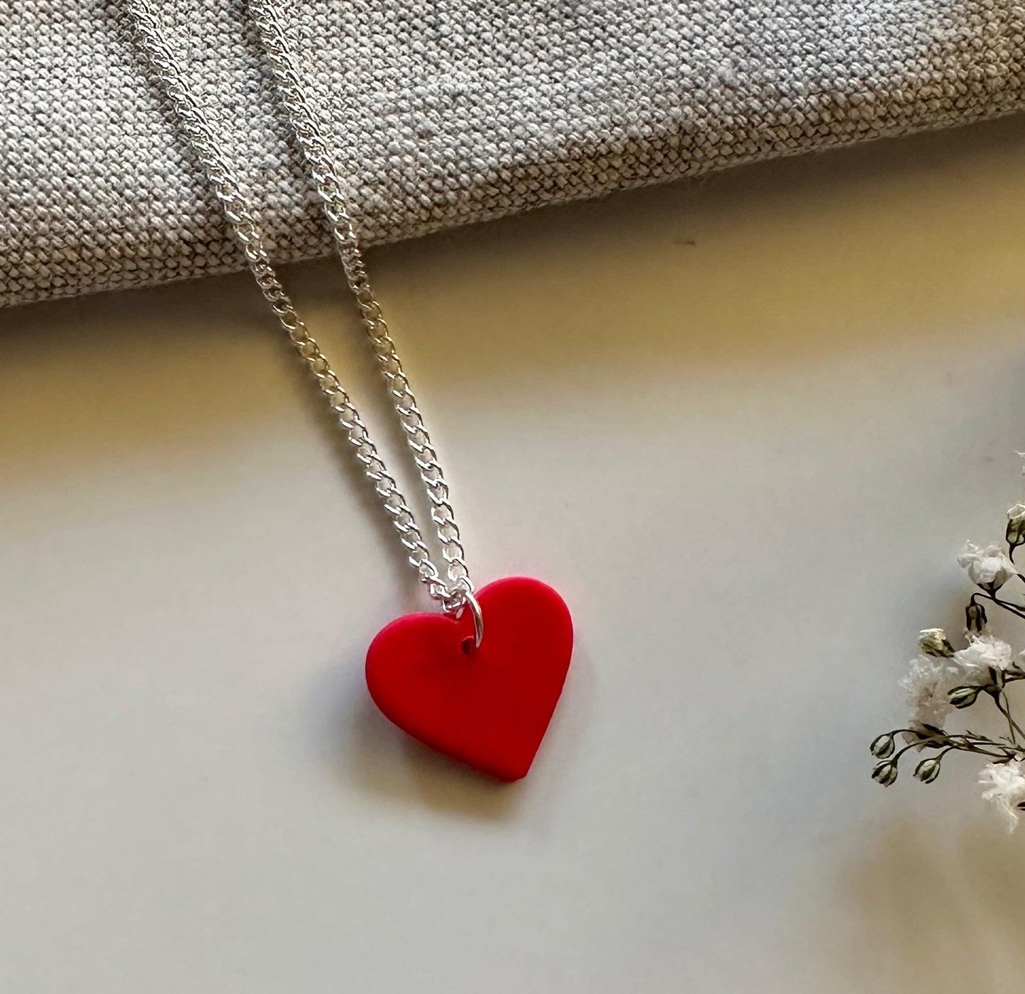 "Heartline" Kette mit Herzanhänger